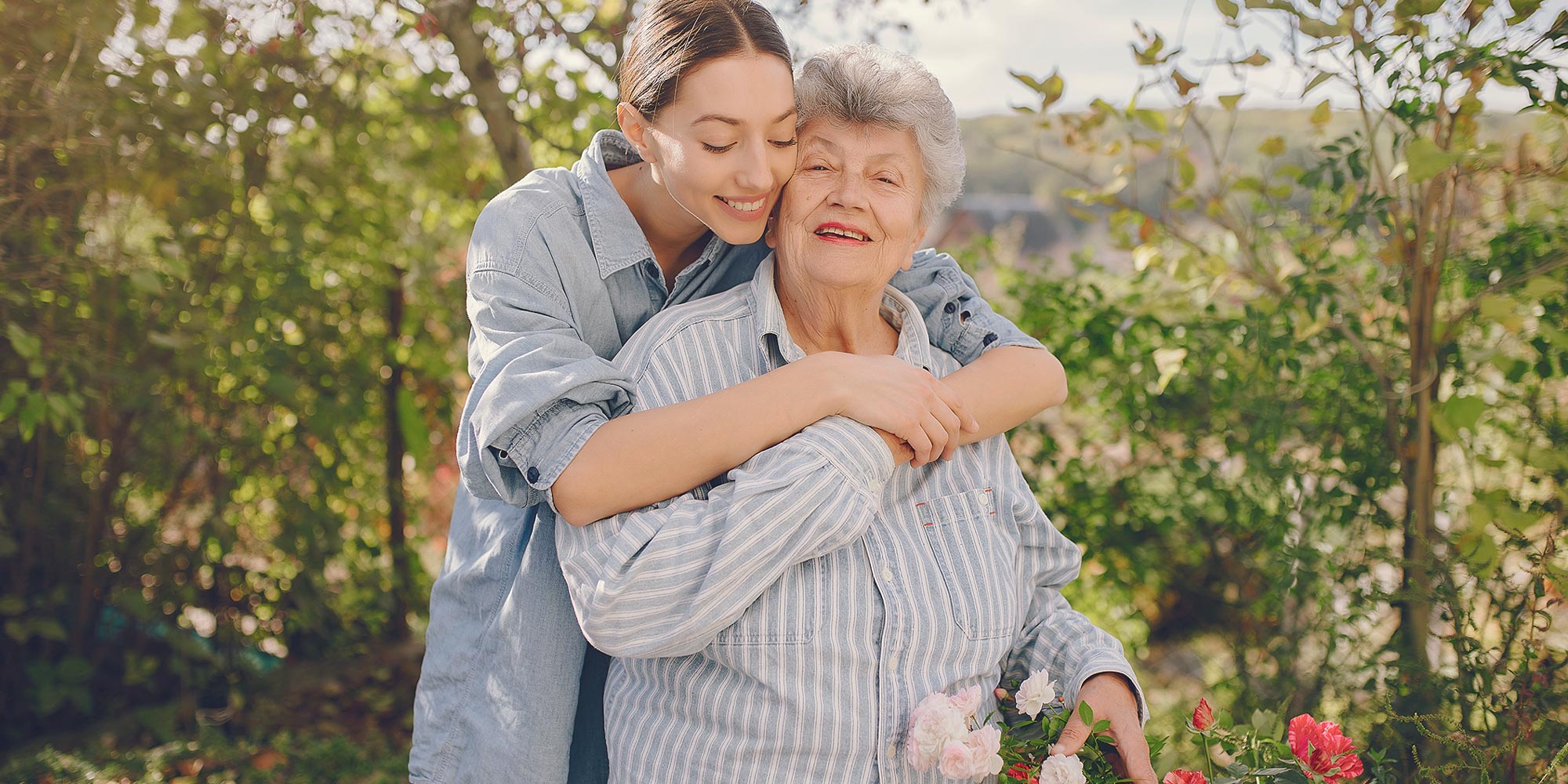 How to care for elderly people at home and organize as a family