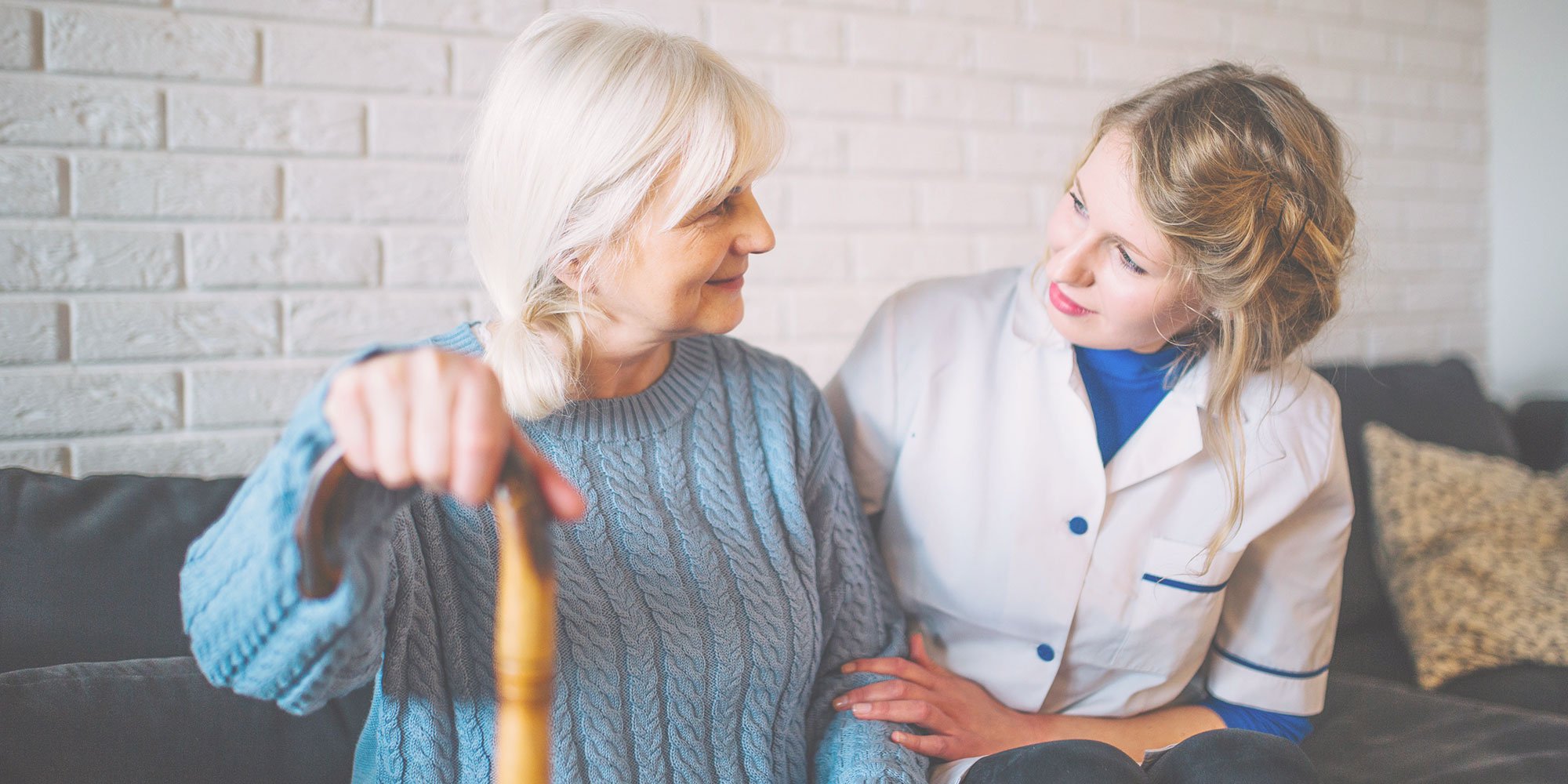 Loneliness and lack of adherence: how to build a support network to help our elderly